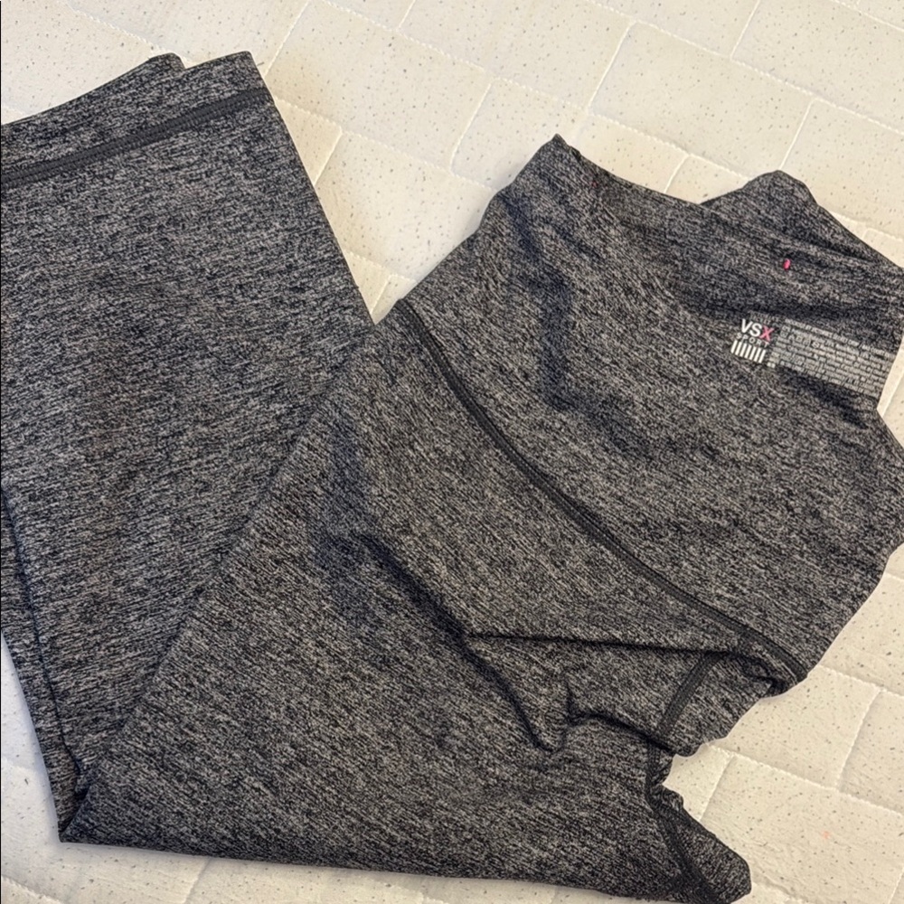 VSX Gray Ankle Cropped Pants